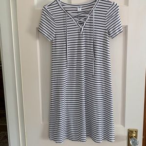 ⚓️ Old Navy black/white striped swing dress with lace up tie. Size XS.
